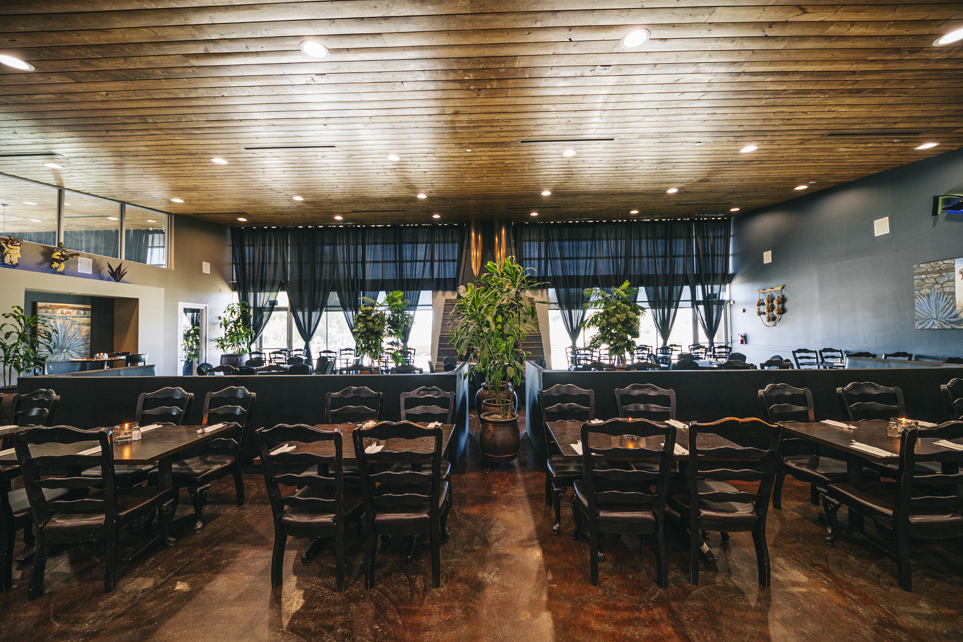 El Pescador Bar & Grill